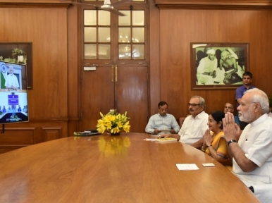 নিজেকে কখনো একা ভাববেন নাঃ হাসিনাকে বললেন মোদী